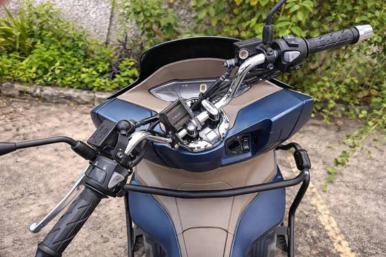 HONDA PCX 160 DLX HONDA PCX 160 DLX